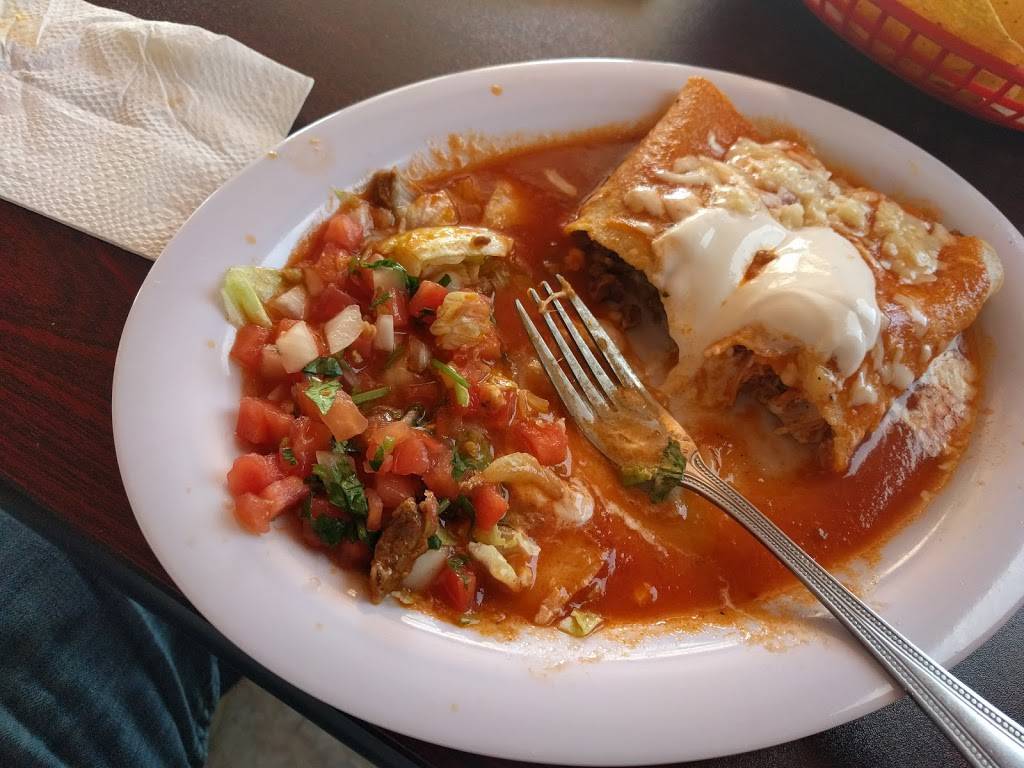 Lalos Mexican Food | restaurant | 6150 State Hwy 20, Lucerne, CA 95458, USA | 7072747016 OR +1 707-274-7016