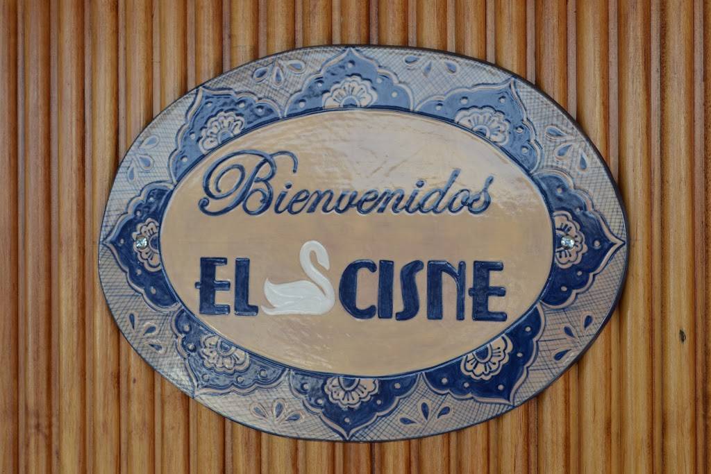 El Cisne Restaurant | meal takeaway | 4717 E Sunrise Dr, Tucson, AZ 85718, USA | 5206386160 OR +1 520-638-6160