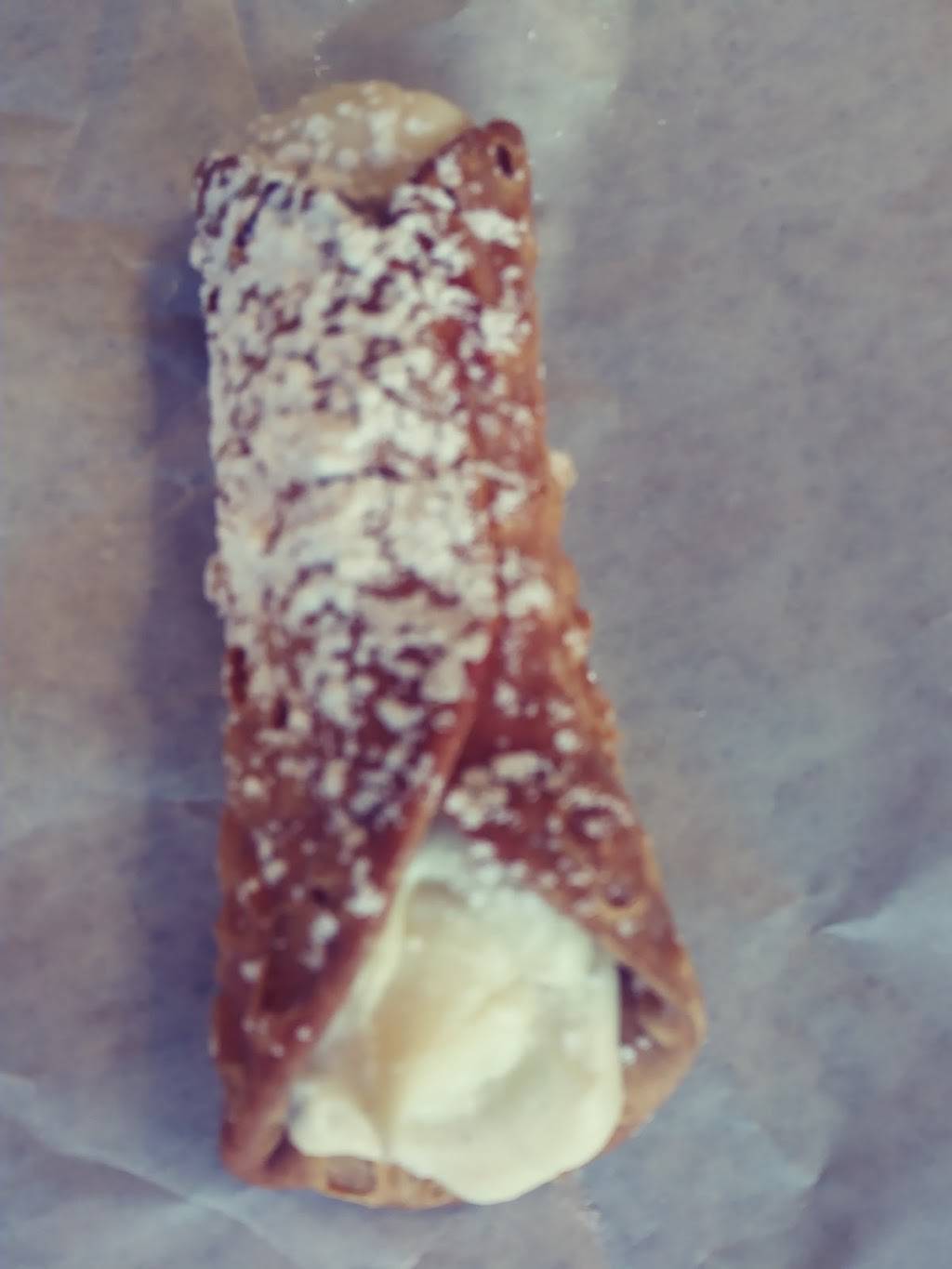 Ippolito Italian Deli | restaurant | 14100 Walsingham Rd, Largo, FL 33774, USA | 7275931037 OR +1 727-593-1037