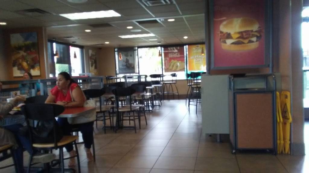 Jack in the Box | restaurant | 140 Broadway, El Cajon, CA 92021, USA | 6194424747 OR +1 619-442-4747