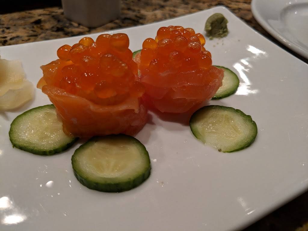 Mikaku Japanese Restaurant | restaurant | 290 W Main St, Northborough, MA 01532, USA | 5083935553 OR +1 508-393-5553