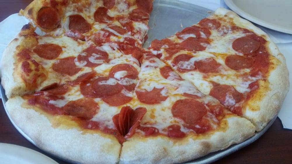 Roccos Cucina | restaurant | 17332 Sunset Blvd, Pacific Palisades, CA 90272, USA | 3105733727 OR +1 310-573-3727