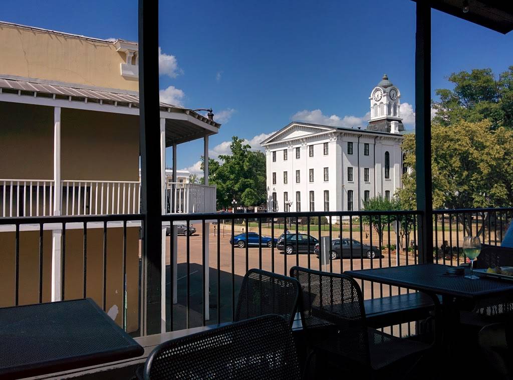 Old Venice Pizza Co | restaurant | 1112 Van Buren Ave, Oxford, MS 38655, USA | 6622366872 OR +1 662-236-6872