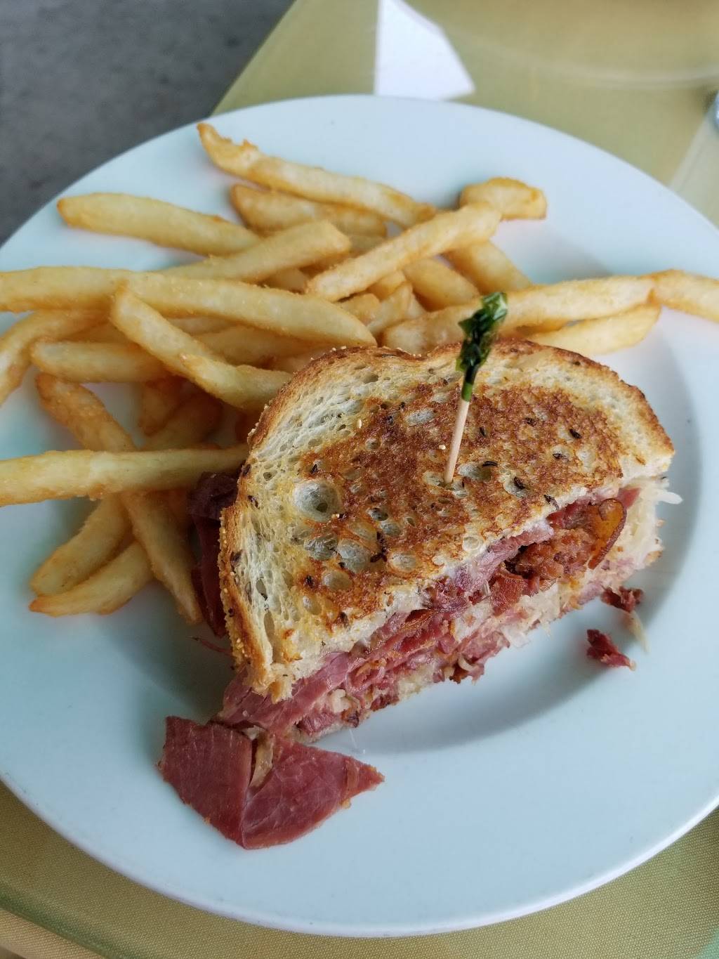 Venita Rheas | restaurant | 4415 Granite Dr, Rocklin, CA 95677, USA | 9166242697 OR +1 916-624-2697