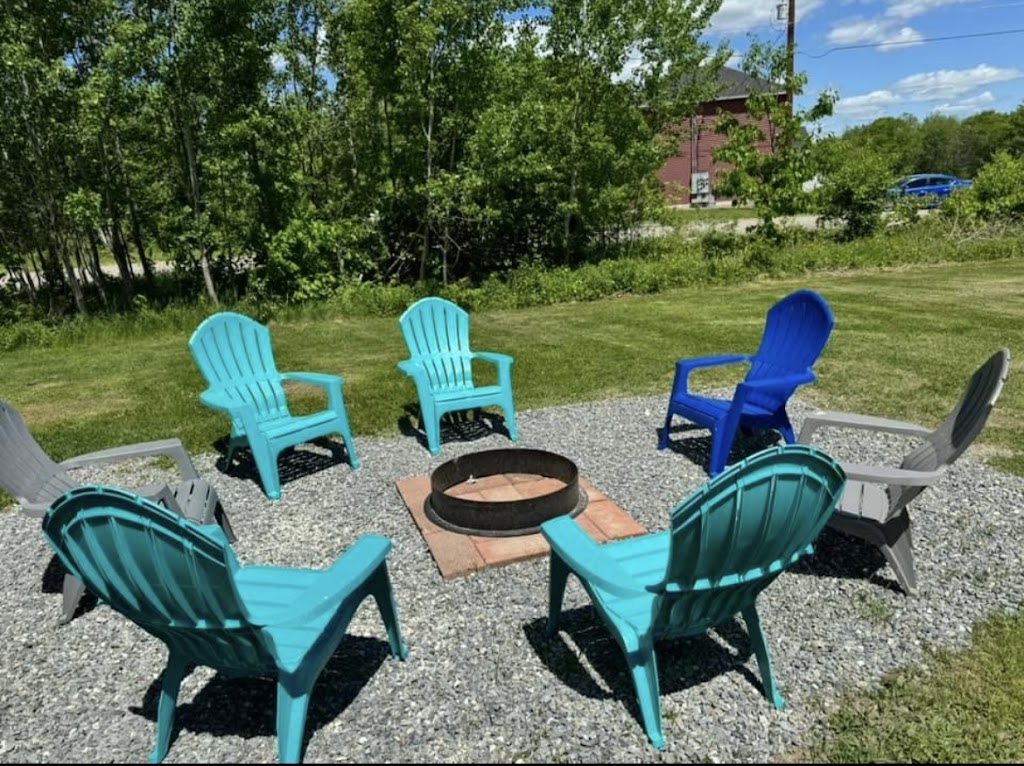 Maineiac Snack Shack | meal takeaway | 45 Kenduskeag Rd, Levant, ME 04456, USA | 2076319813 OR +1 207-631-9813