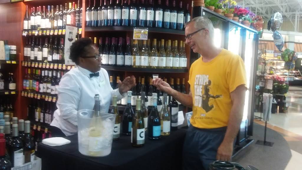 Harris Crossing | shopping mall | 13686 Capital Blvd, Wake Forest, NC 27587, USA | 9198314900 OR +1 919-831-4900