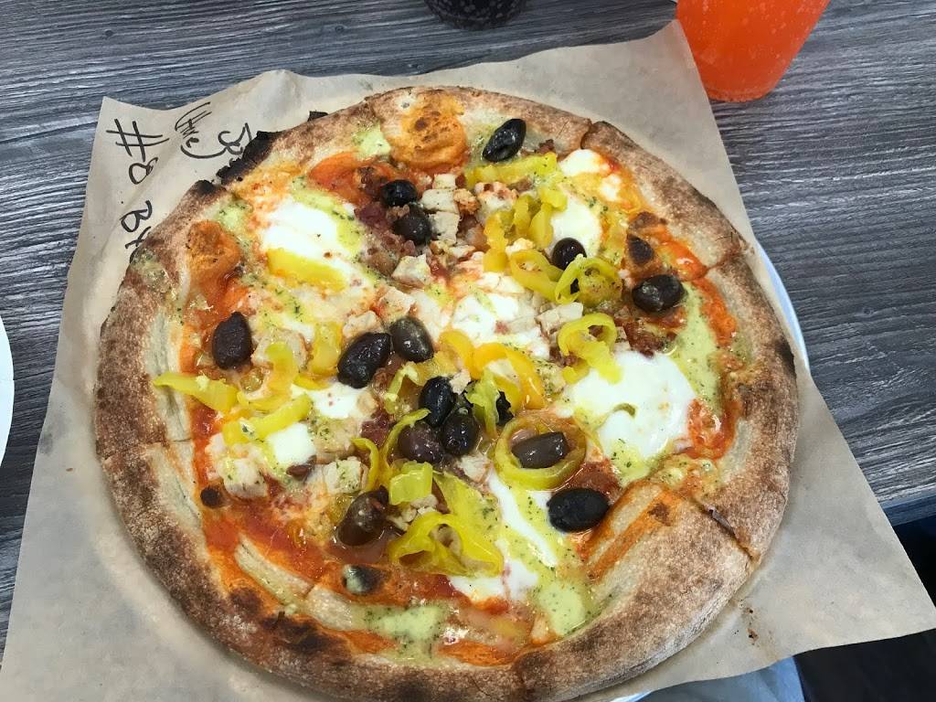 Grandpa’s Pizza | restaurant | 4138 S New Braunfels Ave, San Antonio, TX 78223, USA | 2105318787 OR +1 210-531-8787