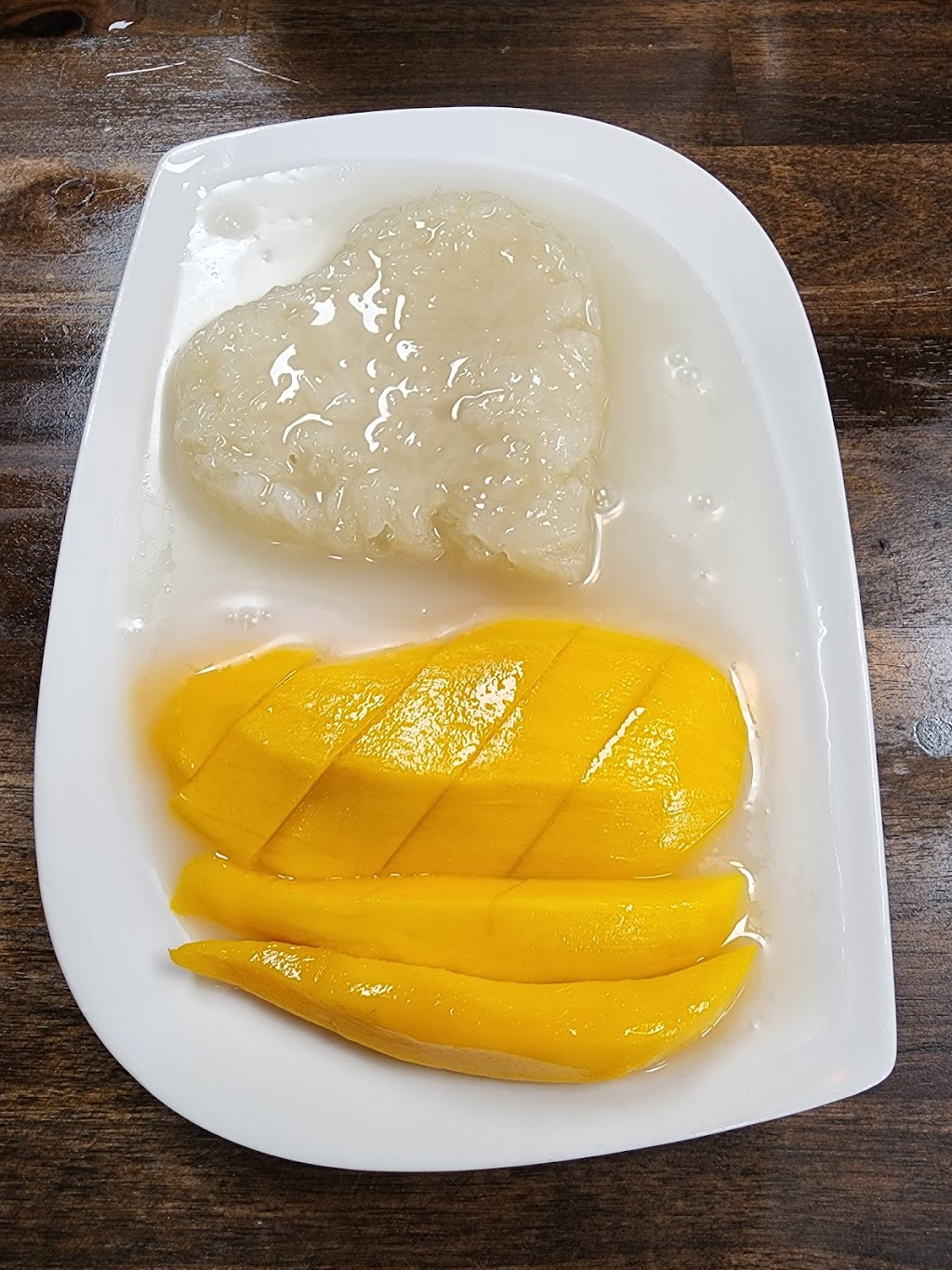 Thai Curry | restaurant | 21139 Tomball Pkwy, Houston, TX 77070, USA | 3463366850 OR +1 346-336-6850