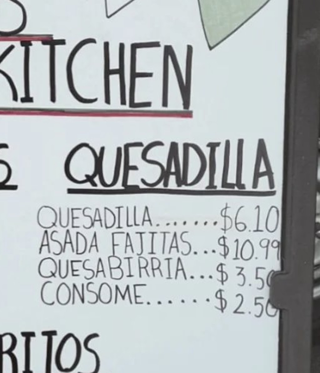 Buenos Kitchen | meal takeaway | 4226 E Pony Express Pkwy, Eagle Mountain, UT 84005, USA | 8016634703 OR +1 801-663-4703