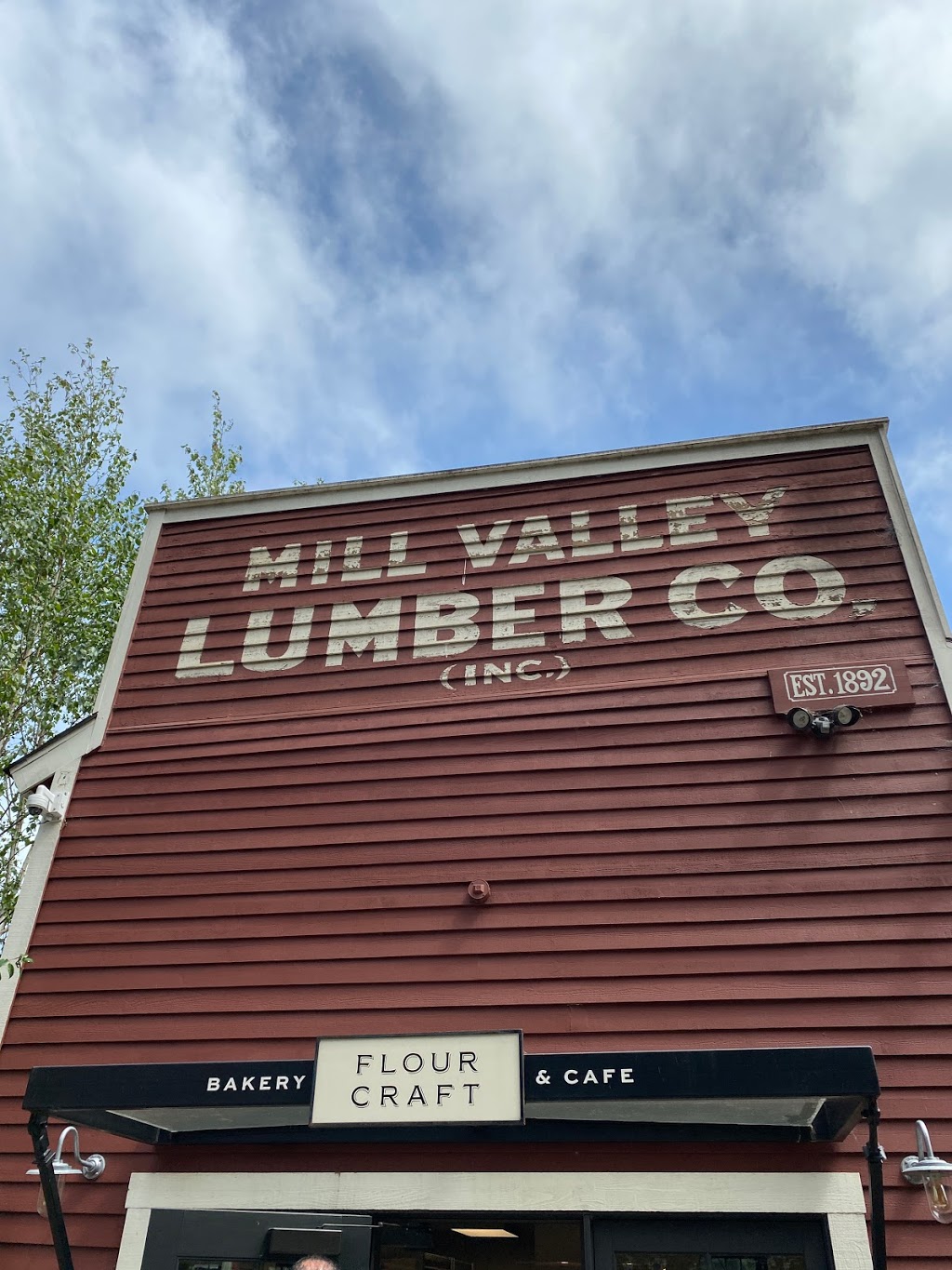 Mill Valley Lumber Yard | shopping mall | 129 Miller Ave, Mill Valley, CA 94941, USA | 4159570463 OR +1 415-957-0463