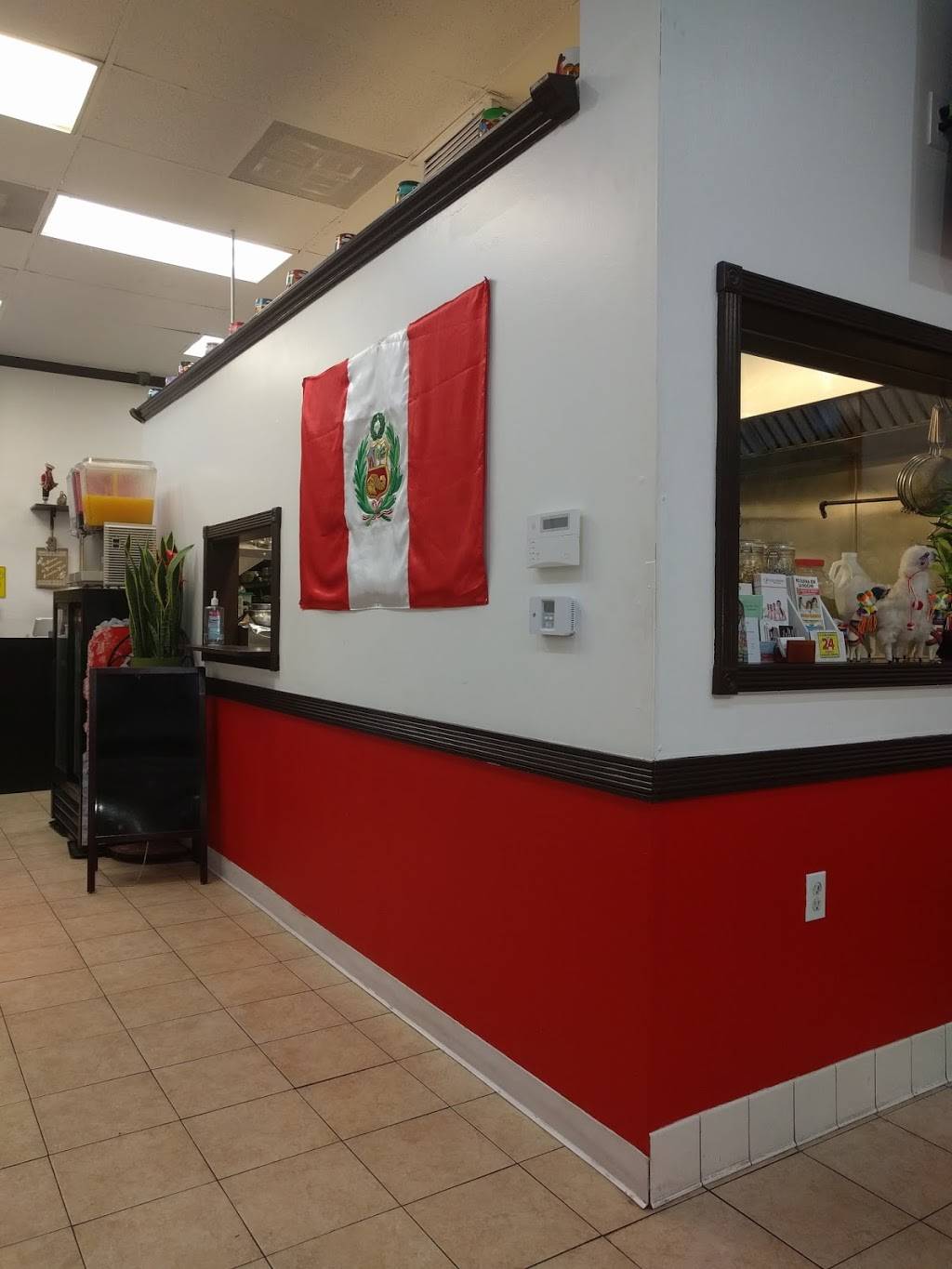 Rincon Criollo | restaurant | 7605 White Oak Ave, Reseda, CA 91335, USA | 8185788265 OR +1 818-578-8265