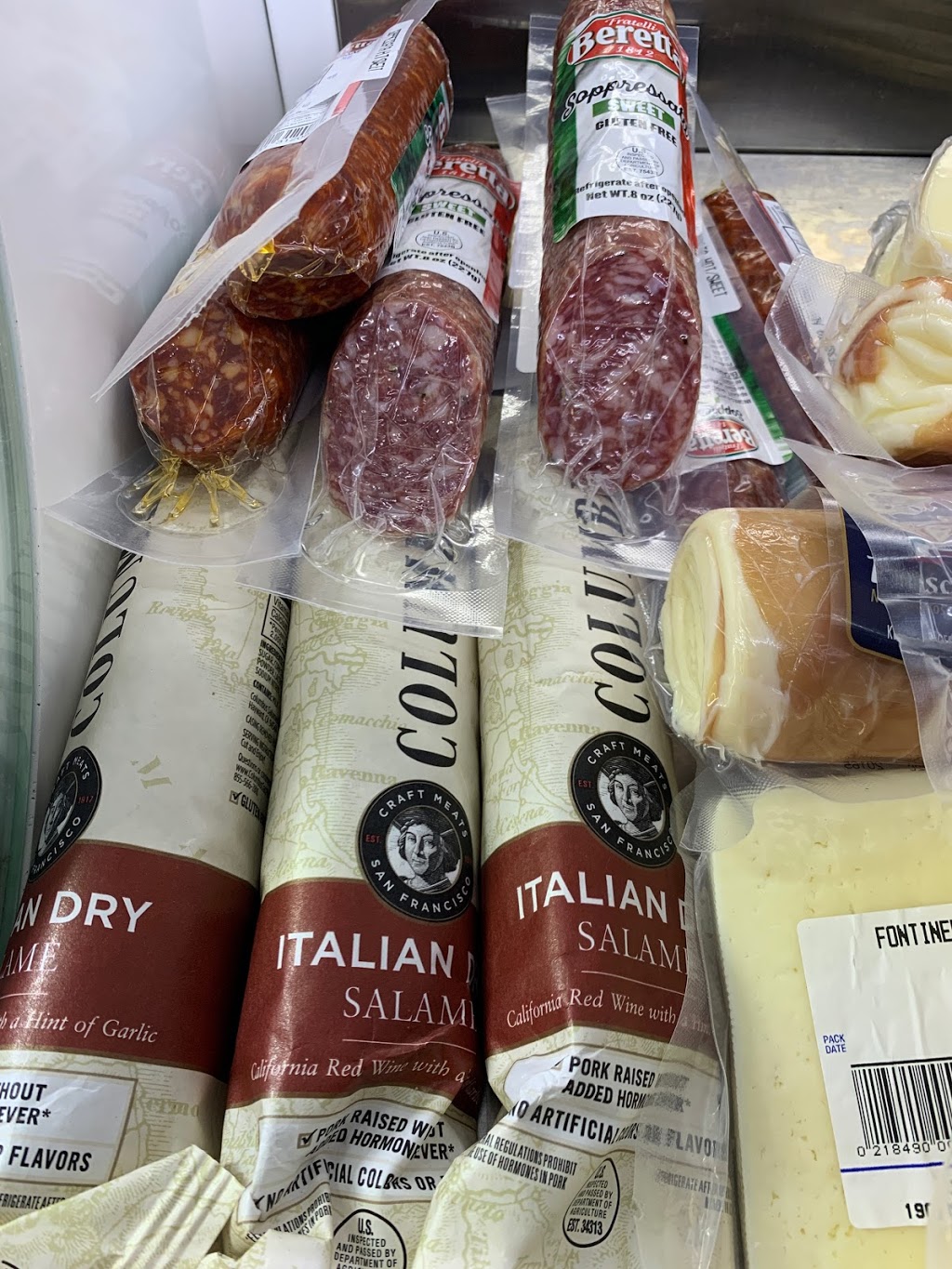 Stella Salumeria | meal takeaway | 6 Circuit Avenue Extension, Oak Bluffs, MA 02557, USA | 5082469535 OR +1 508-246-9535