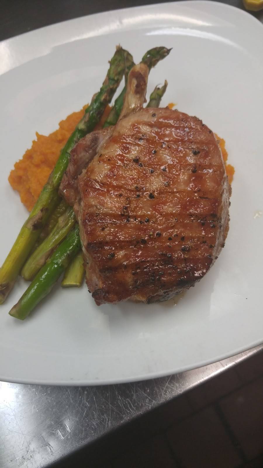 Chop House Asheville Downtown | restaurant | 22 Woodfin St, Asheville, NC 28801, USA | 8282531852 OR +1 828-253-1852