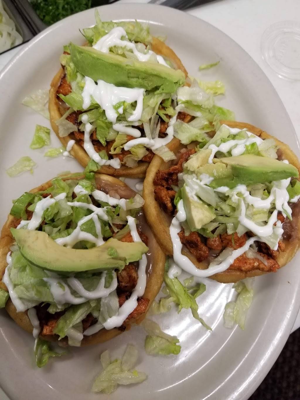 Mexico Chapin restaurant & bakery | restaurant | 2430 Main St, Bridgeport, CT 06606, USA | 2035225705 OR +1 203-522-5705