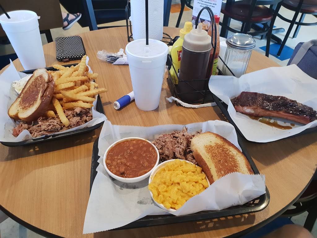 Adams Rib Co | restaurant | 3428, 2109 NW 13th St, Gainesville, FL 32609, USA | 3523738882 OR +1 352-373-8882