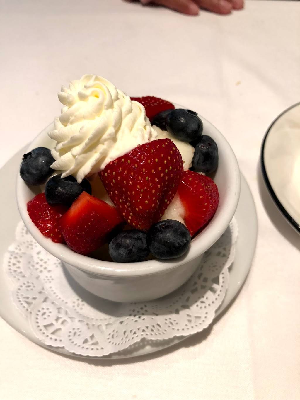 The Oregon Grille | restaurant | 1201 Shawan Rd, Hunt Valley, MD 21030, USA | 4107710505 OR +1 410-771-0505