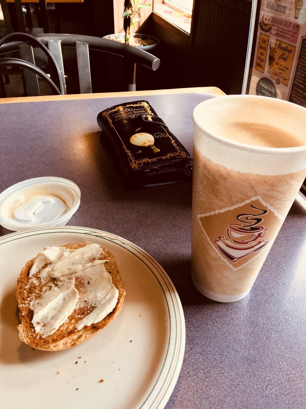 Bedford Falls Cafe | cafe | 720 Broadway Ave, Bedford, OH 44146, USA | 4406589329 OR +1 440-658-9329