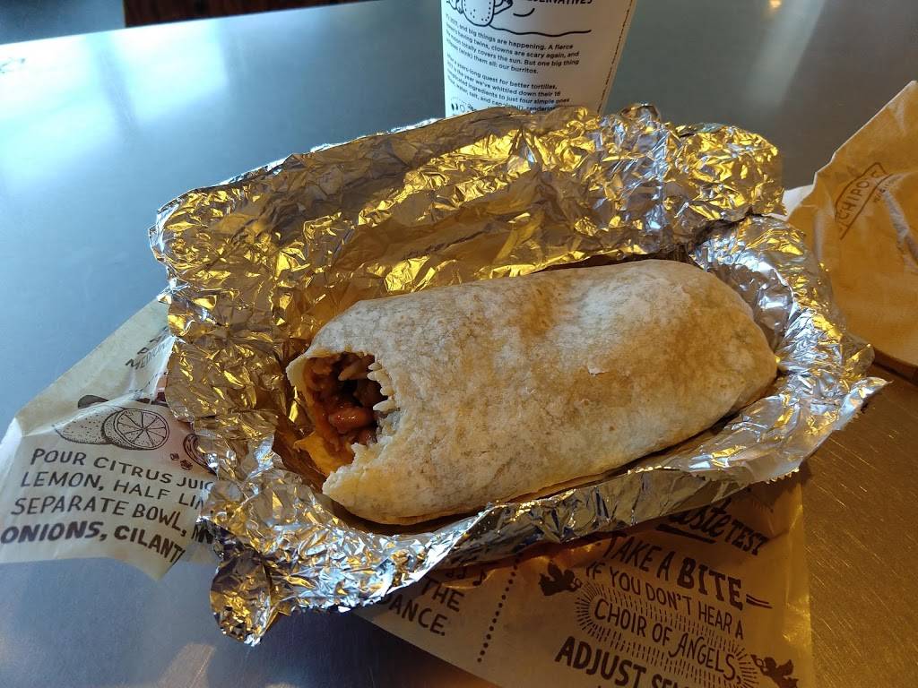 Chipotle Mexican Grill | restaurant | 80 E Nees Ave, Fresno, CA 93720, USA | 5594900605 OR +1 559-490-0605