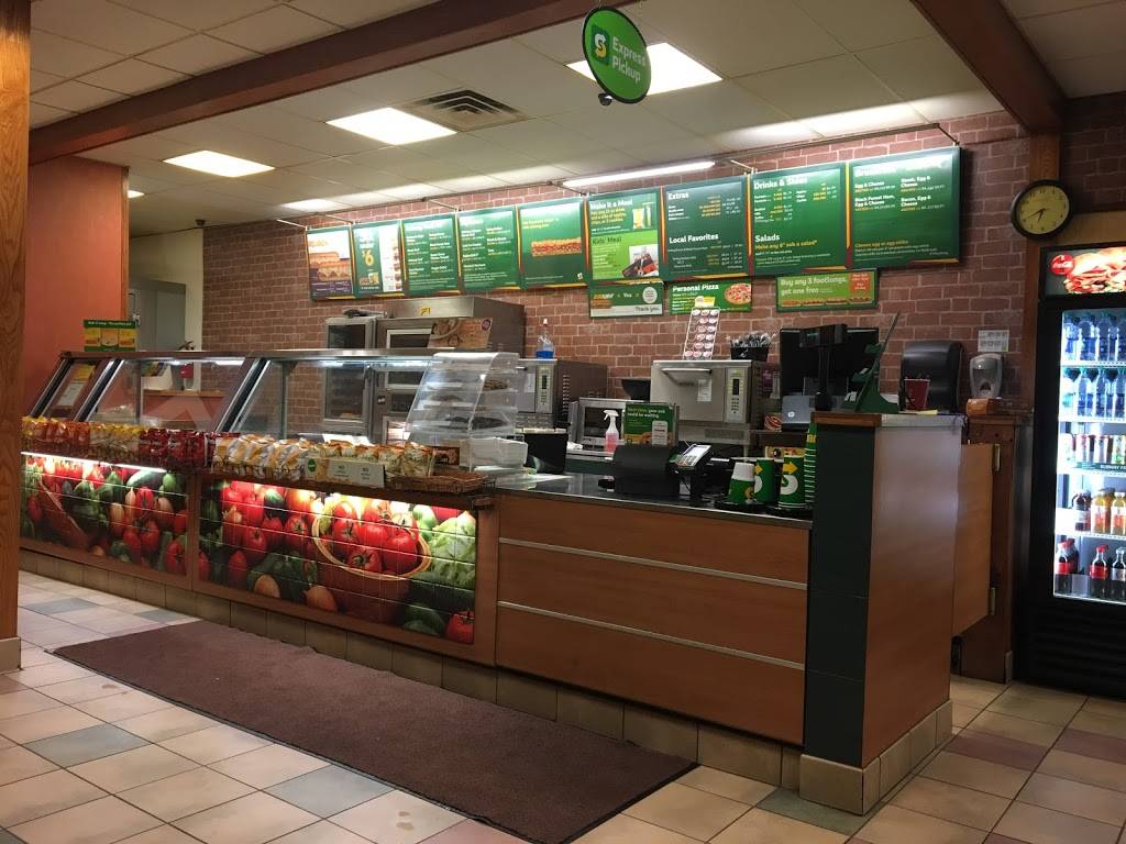 Subway Restaurants | restaurant | 1353 W US Hwy 2, Crystal Falls, MI 49920, USA | 9068747827 OR +1 906-874-7827