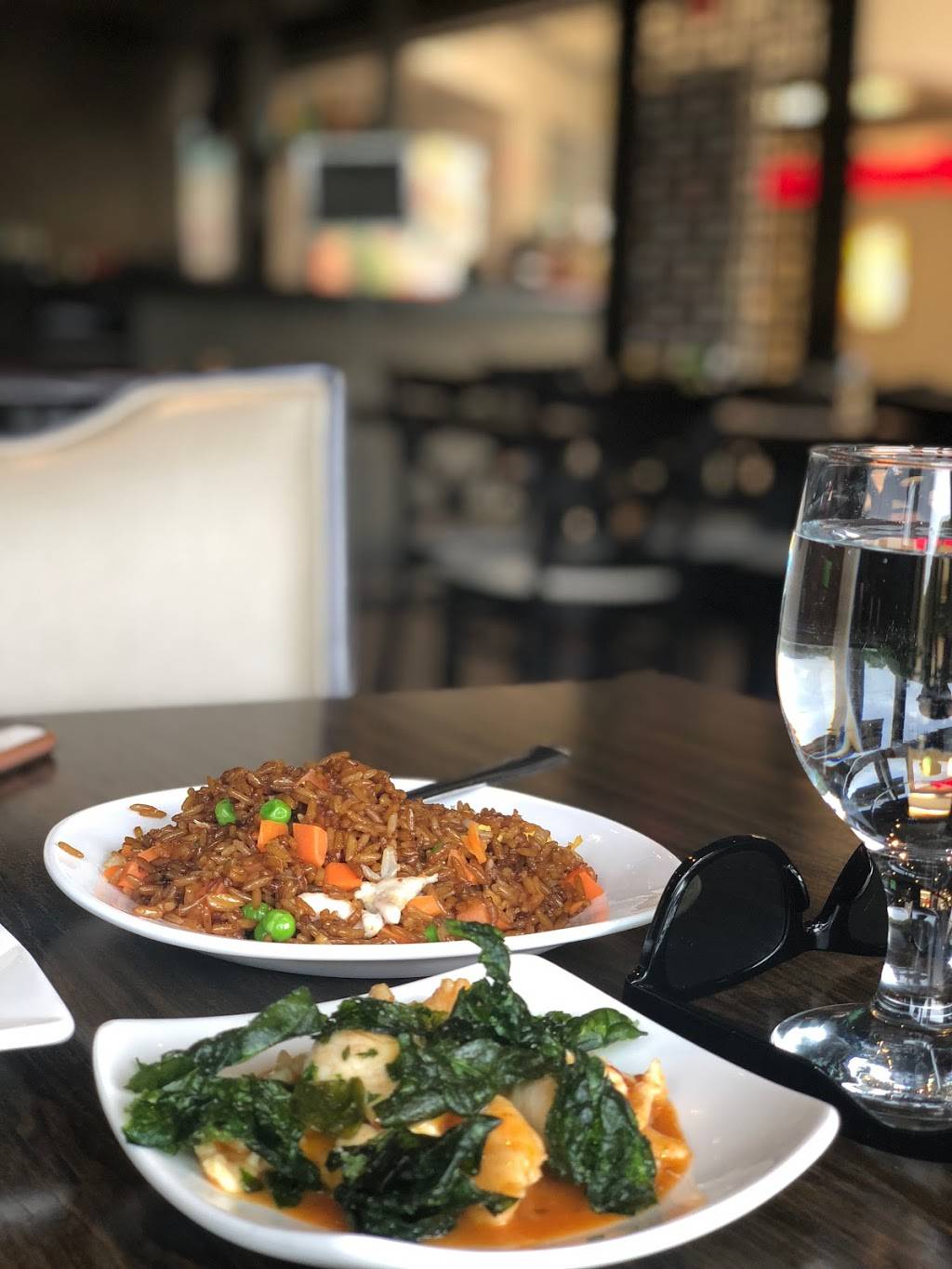 Sushi Palace | restaurant | 1001 Boulevard de Montarville #40, Boucherville, QC J4B 6R2, Canada | 4504490081 OR +1 450-449-0081