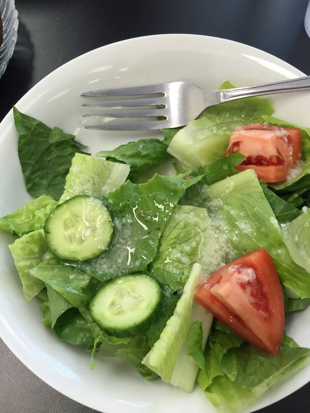 Samias Phoenician Grill | restaurant | 72 Boardman Poland Rd, Boardman, OH 44512, USA | 3307435777 OR +1 330-743-5777