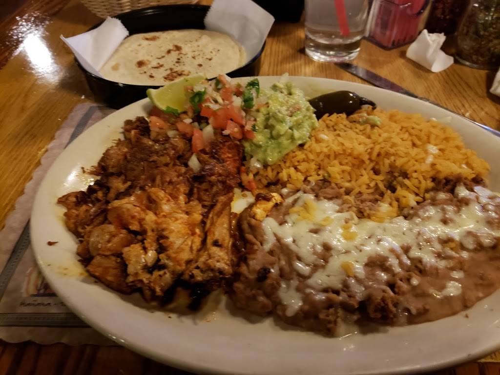 La Palma Mexican Grill & Cantina | restaurant | 2162 E Palmdale Blvd, Palmdale, CA 93550, USA | 6615759530 OR +1 661-575-9530