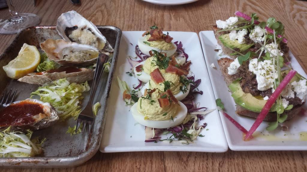 Due West | restaurant | 10005 CA-1, Point Reyes Station, CA 94956, USA | 4156631264 OR +1 415-663-1264