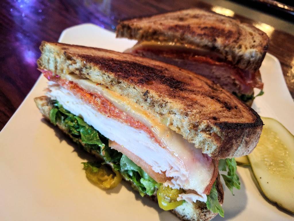 Shelby Campbells Tavern and Grill Restaurant | restaurant | 1000 Busse Rd, Elk Grove Village, IL 60007, USA | 8479561170 OR +1 847-956-1170