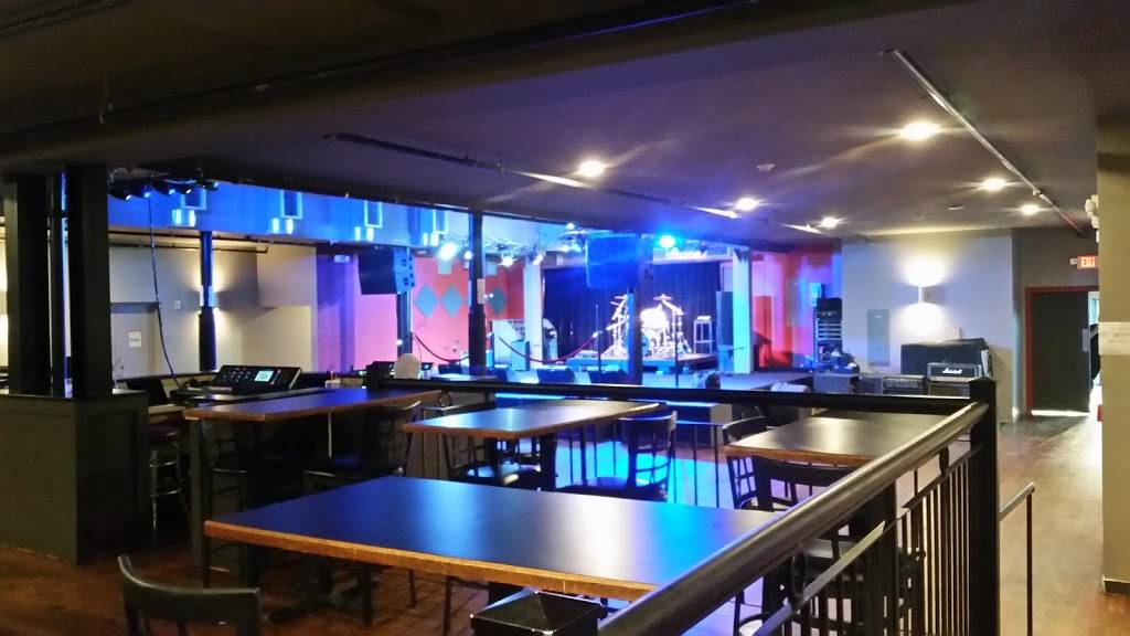 The Standard Restaurant | restaurant | 5 Centre Square, Easton, PA 18042, USA | 6102523800 OR +1 610-252-3800