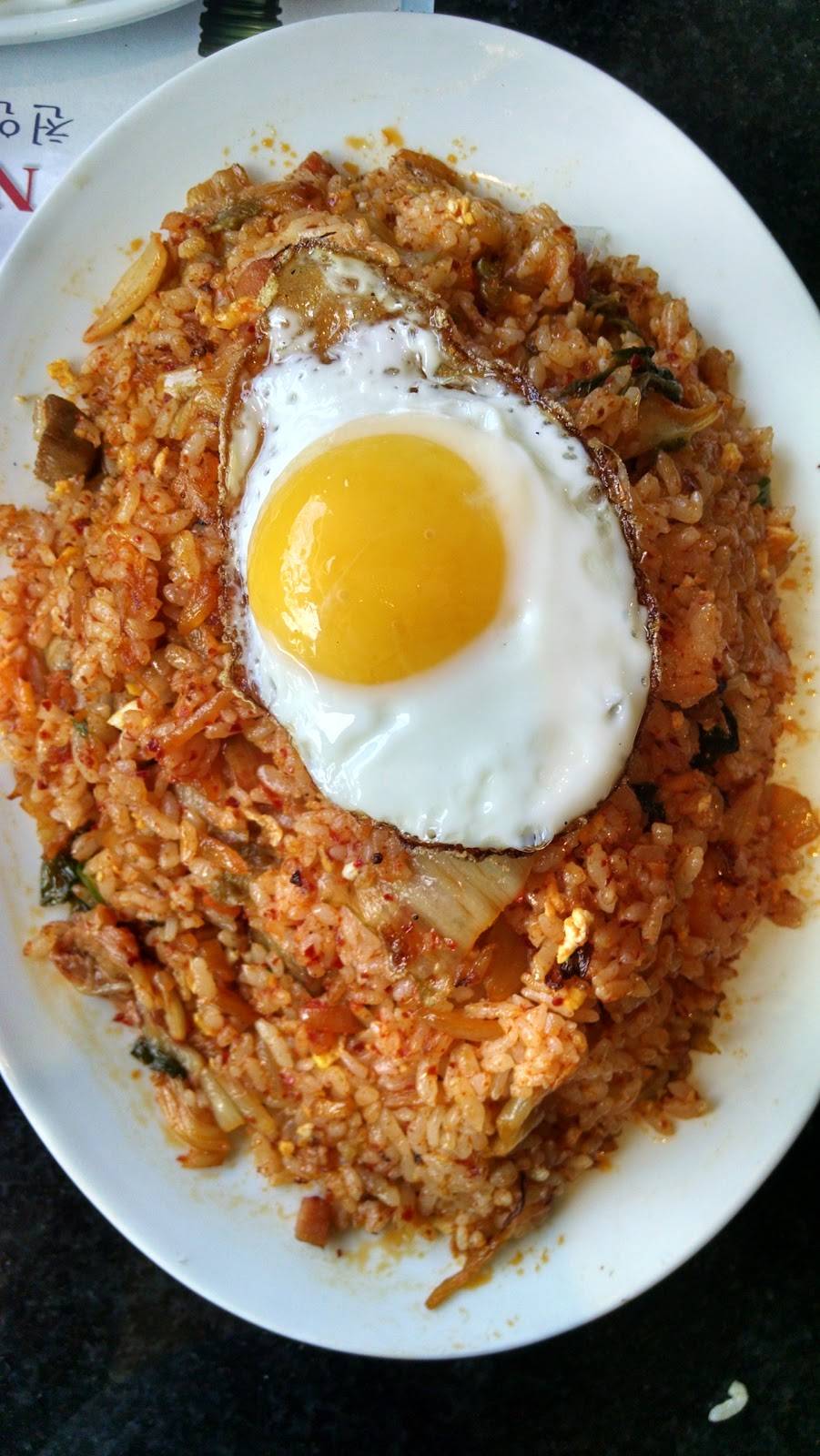 Aura | Japanese, Korean, BBQ | restaurant | 1401 G St, Sacramento, CA 95814, USA | 9169309988 OR +1 916-930-9988