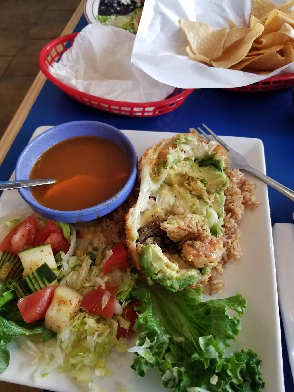 La Marisquera Ostioneria | restaurant | 2050 Interstate 45 N, Conroe, TX 77301, USA | 9367606746 OR +1 936-760-6746