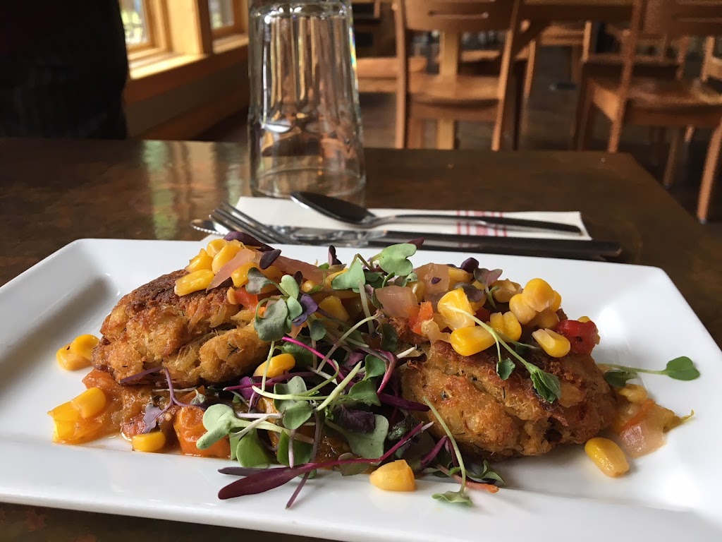 River Drivers Restaurant & Pub | restaurant | 30 Twin Pines Rd, Millinocket, ME 04462, USA | 2077238475 OR +1 207-723-8475