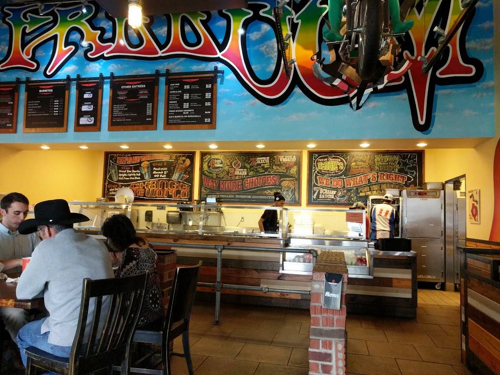Freebirds World Burrito | restaurant | 120 N New Rd, Waco, TX 76710, USA | 2547410060 OR +1 254-741-0060