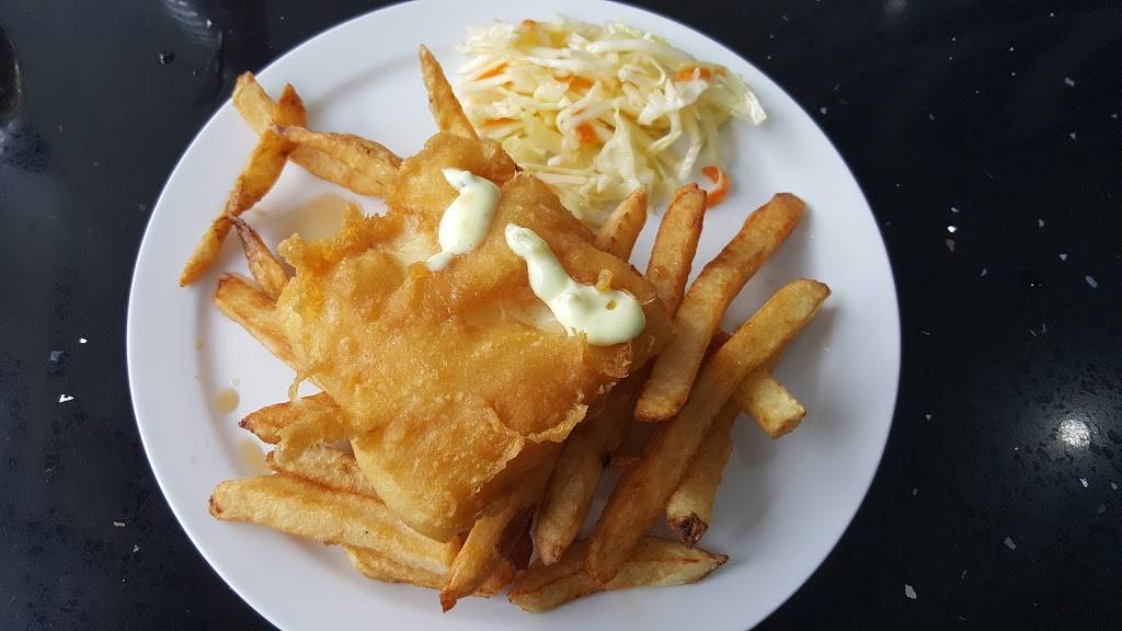 Halibut House Fish & Chips | restaurant | 3003 Danforth Ave, Scarborough, ON M1L 1E2, Canada | 4166918889 OR +1 416-691-8889