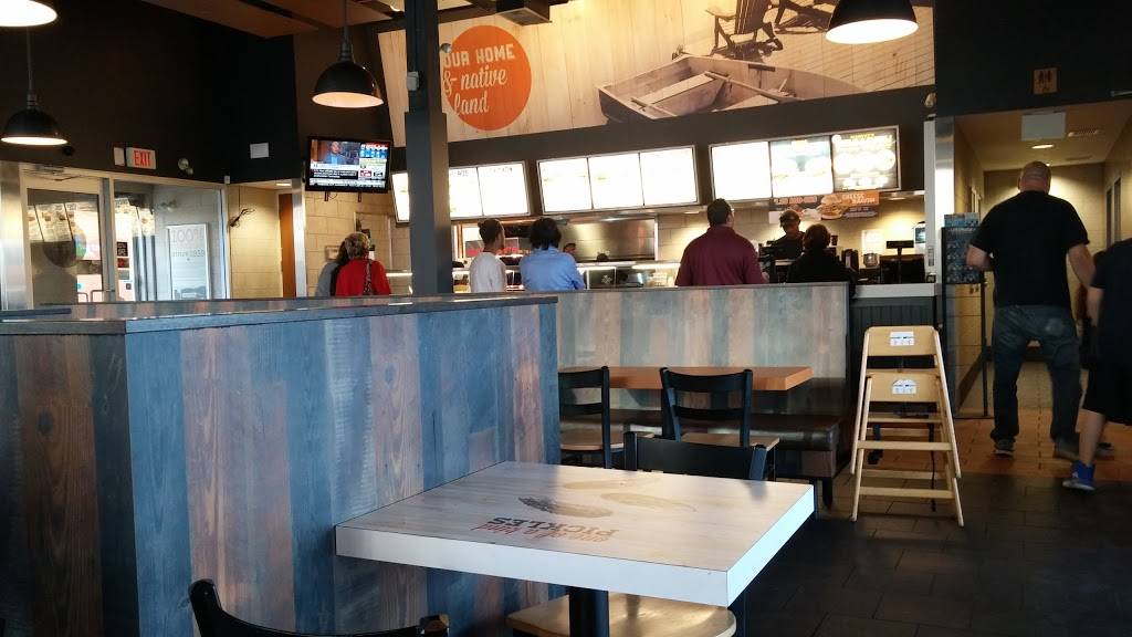 Harveys | restaurant | 3120 Dufferin St, North York, ON M6A 2S6, Canada | 4167870573 OR +1 416-787-0573