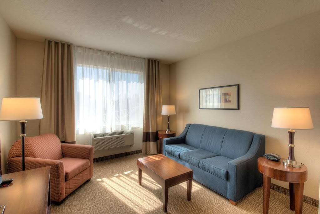 Comfort Suites Springfield Riverbend Medical | restaurant | 969 Kruse Way, Springfield, OR 97477, USA | 5417465359 OR +1 541-746-5359
