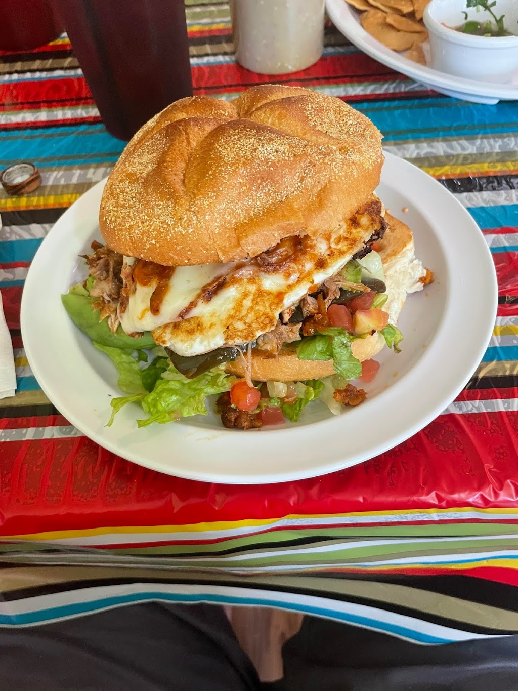 El Limon Parkesburg | restaurant | 402 W 1st Ave, Parkesburg, PA 19365, USA | 6102330200 OR +1 610-233-0200