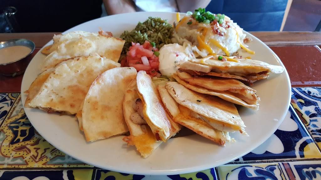 Chilis Grill & Bar | meal takeaway | 15735 S Harlem Ave, Orland Park, IL 60462, USA | 7083421626 OR +1 708-342-1626