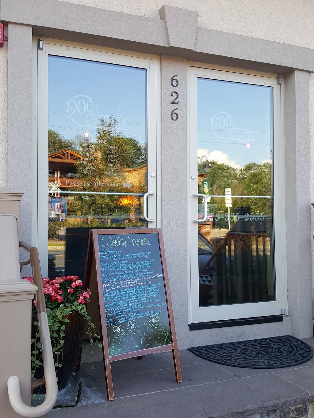 900 Degrees WoodFired Pizza | restaurant | 626 Main Rd, Towaco, NJ 07082, USA | 9733352555 OR +1 973-335-2555