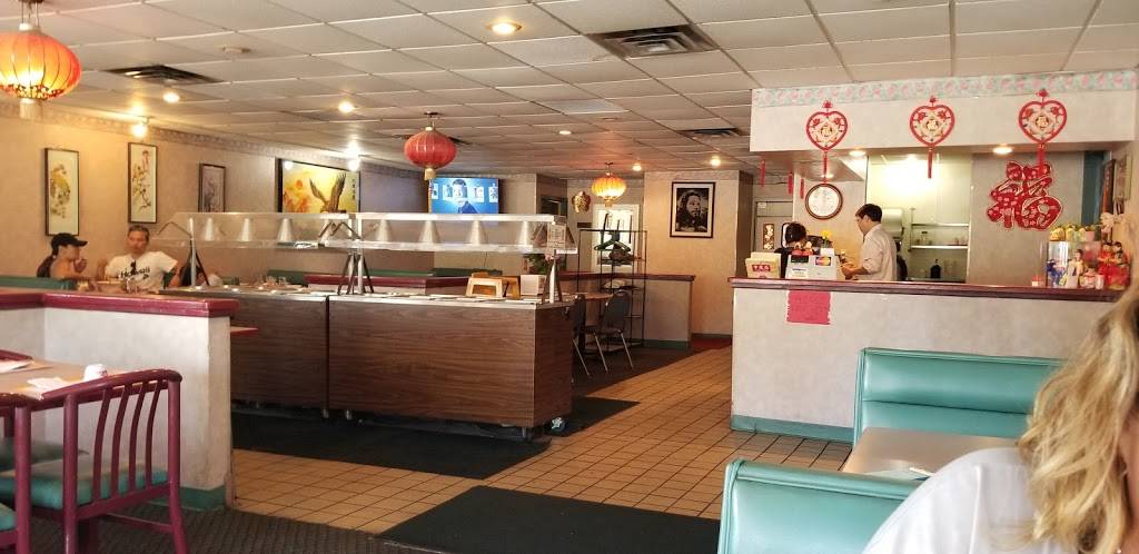 Lucky China | restaurant | 1375 S Robert St, West St Paul, MN 55118, USA | 6515527857 OR +1 651-552-7857