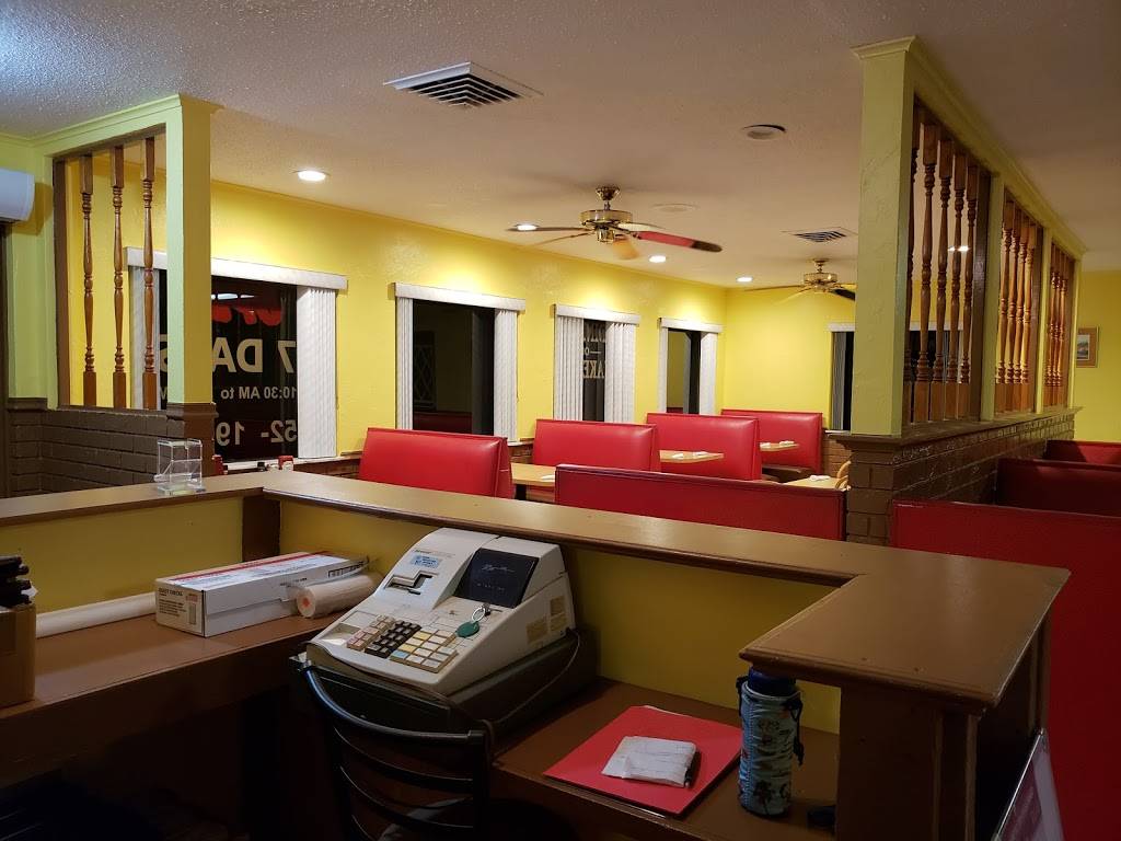 Johnny Cakes & Steaks Homestyle Restaurant | restaurant | 859 US Hwy 41 S, Inverness, FL 34450, USA | 3527653326 OR +1 352-765-3326