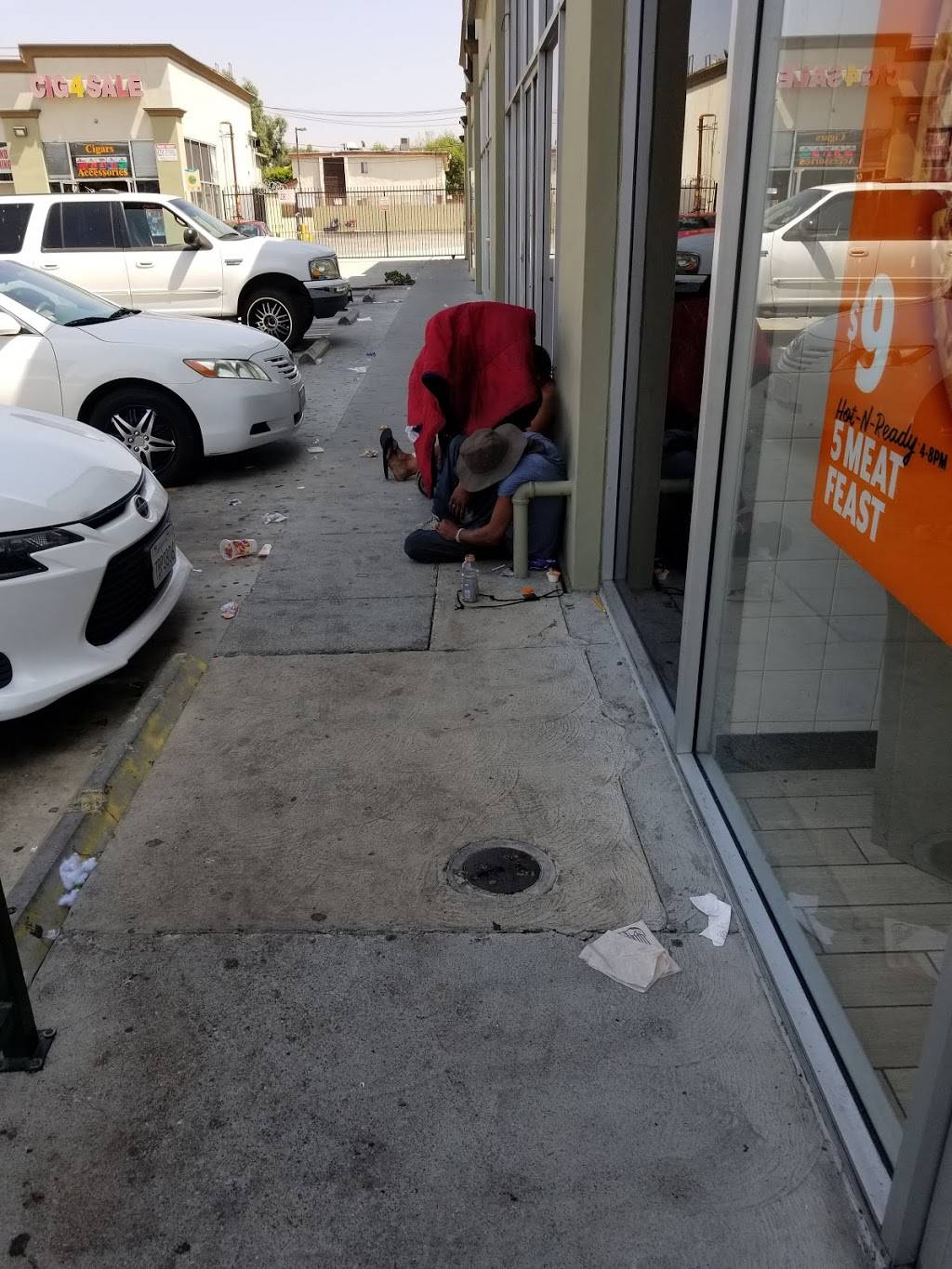 Little Caesars Pizza | meal takeaway | 8332 Sepulveda Blvd, North Hills, CA 91343, USA | 8188924800 OR +1 818-892-4800