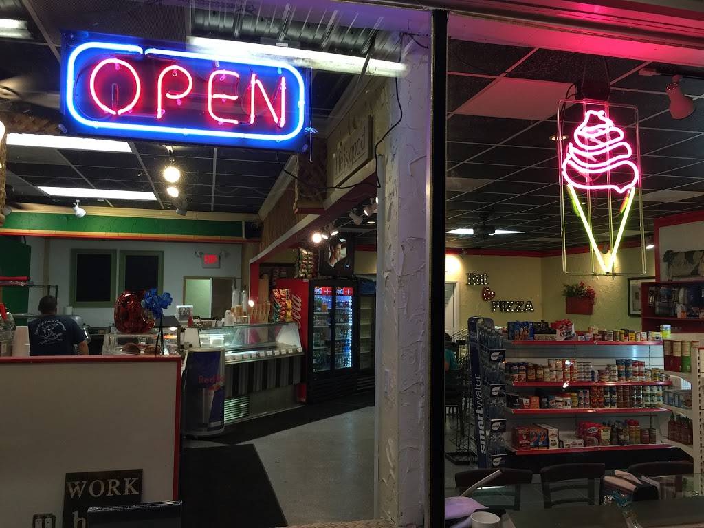 Uncle Mickys (More than Pizza) | restaurant | 203 Capri Blvd, Naples, FL 34113, USA | 2399700457 OR +1 239-970-0457