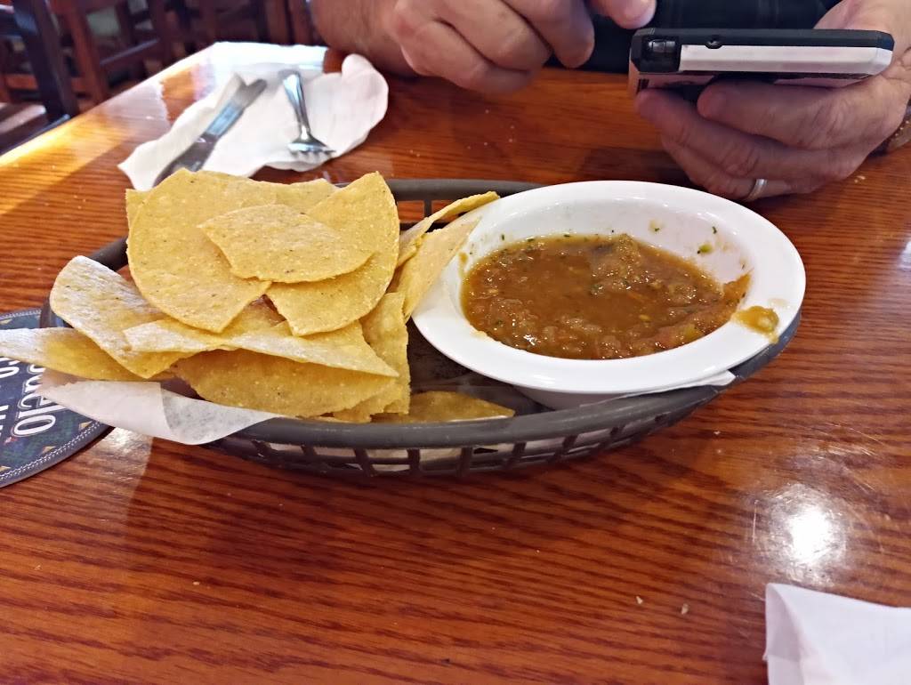 Super Mex | restaurant | 19684 Beach Blvd, Huntington Beach, CA 92648, USA | 7149641828 OR +1 714-964-1828