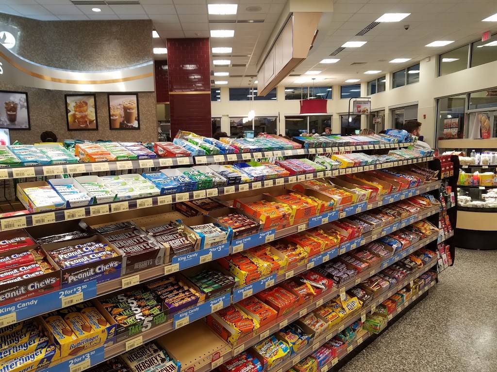 Wawa | cafe | 2620 W Broward Blvd, Fort Lauderdale, FL 33312, USA | 9546521003 OR +1 954-652-1003