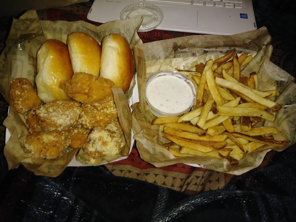 Wingstop | restaurant | 400 S SW Loop 323 Ste 100, Tyler, TX 75702, USA | 9035319464 OR +1 903-531-9464