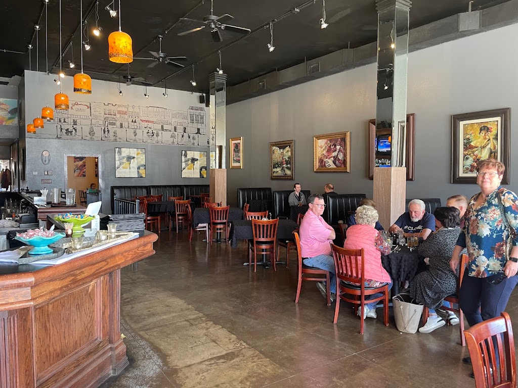 On the Sidewalk Bar & Grill | restaurant | 114 W Randolph Ave, Enid, OK 73701, USA | 5802343050 OR +1 580-234-3050