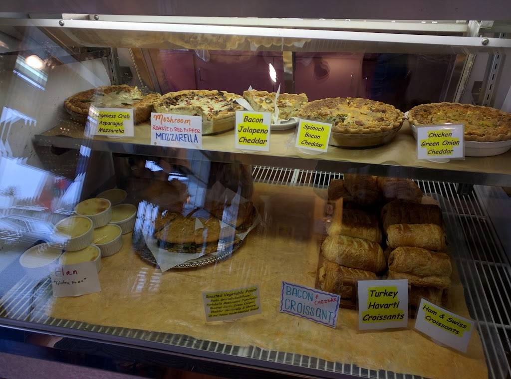 Monicas Waterfront Bakery & Cafe | restaurant | 3472 NW Byron St, Silverdale, WA 98383, USA | 3606982991 OR +1 360-698-2991