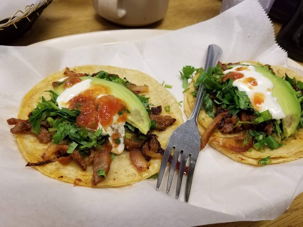 El Taconazo Restaurant - El Original #1 | restaurant | 4124 W North Ave, Chicago, IL 60639, USA | 8728177033 OR +1 872-817-7033