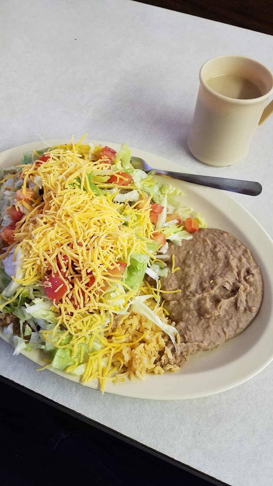 Paulitas Restaurant No 1 | restaurant | 2720 N Arkansas Ave, Laredo, TX 78043, USA | 9567270570 OR +1 956-727-0570